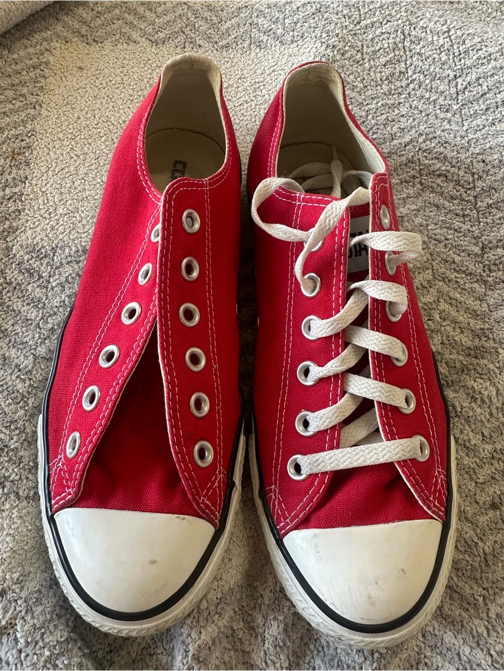 Converse Red Canvas Low-Top Sneakers for Women 9 Men’s 7